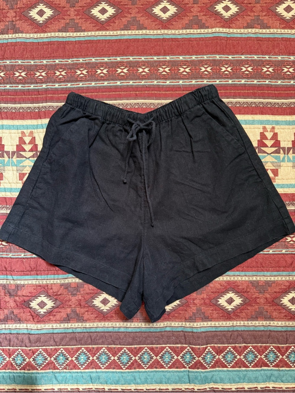 Abercrombie & Fitch Black Drawstring Linen-Blend Shorts size small